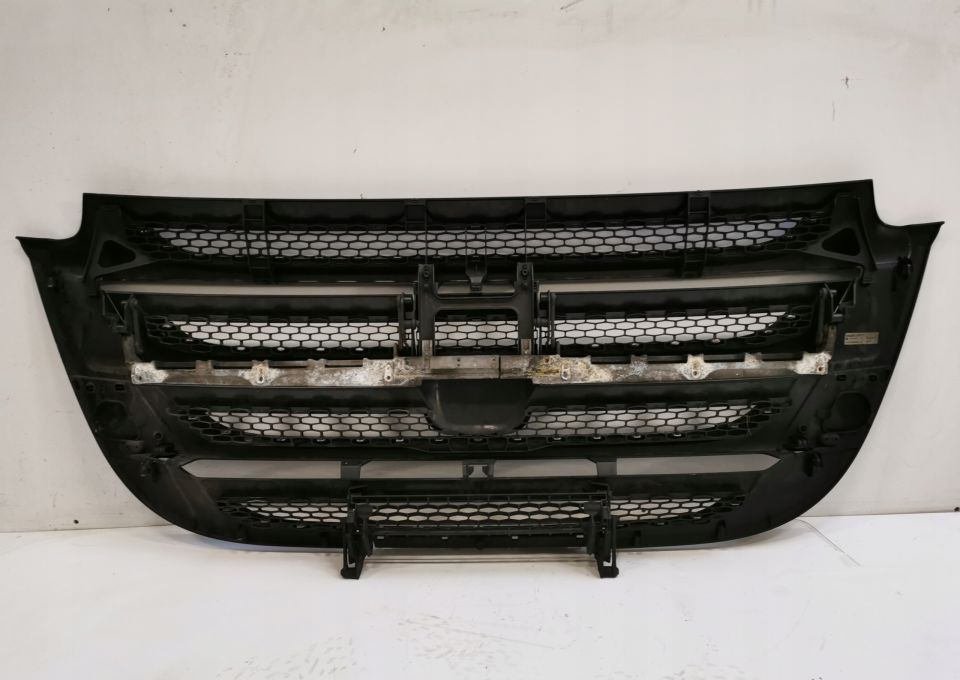 GRILL ATRAPA DAF XF 106 lift ORYGINAŁ 2048272 - Rács - Teherautó: 5 kép. GRILL ATRAPA DAF XF 106 lift ORYGINAŁ 2048272 - Rács - Teherautó: 5 kép.