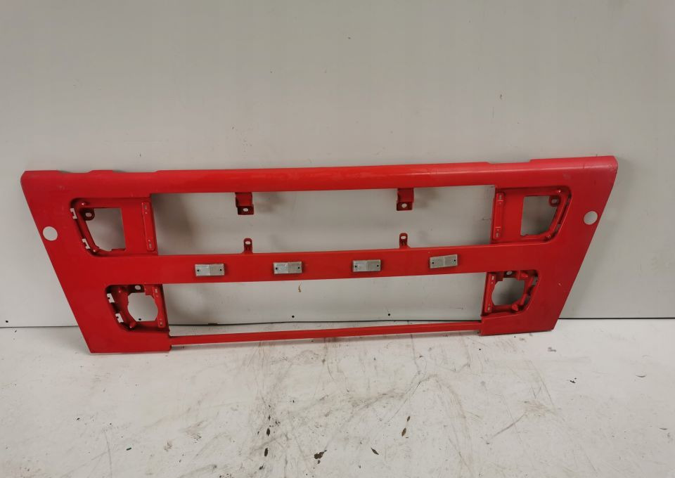 GRILL ATRAPA VOLVO Fh12 ORYGINAŁ - Rács - Teherautó: 1 kép. GRILL ATRAPA VOLVO Fh12 ORYGINAŁ - Rács - Teherautó: 1 kép.
