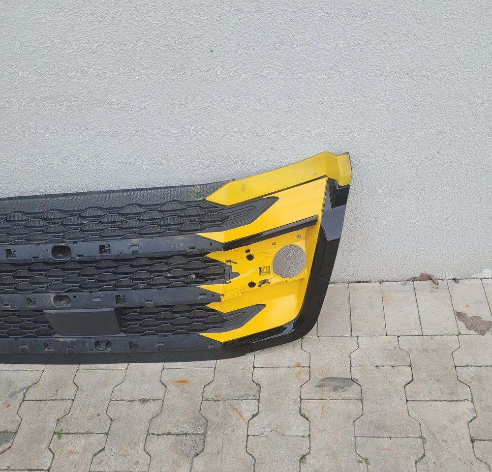 GRILL DAF XG ORYGINAŁ USZKODZONA 2311439 CHWALIM116 - Rács - Teherautó: 2 kép. GRILL DAF XG ORYGINAŁ USZKODZONA 2311439 CHWALIM116 - Rács - Teherautó: 2 kép.