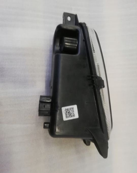 HALOGEN MERCEDES ACTROS MP3 MP3 LH - Fényszóró - Teherautó: 3 kép. HALOGEN MERCEDES ACTROS MP3 MP3 LH - Fényszóró - Teherautó: 3 kép.