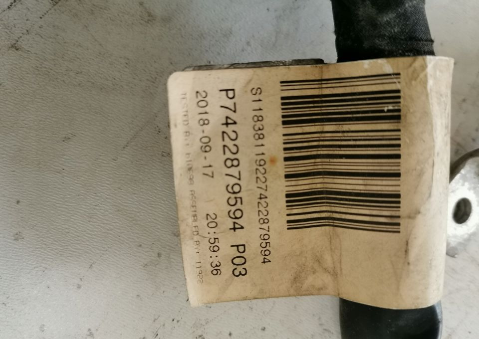 INSTALACJA ZDERZAKA VOLVO FL EURO 6 - Kábel/ Kábelkorbácso - Teherautó: 3 kép. INSTALACJA ZDERZAKA VOLVO FL EURO 6 - Kábel/ Kábelkorbácso - Teherautó: 3 kép.