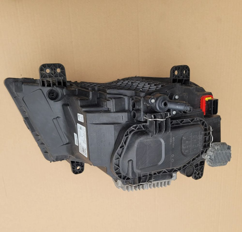 LAMPA LED MAN TG3 TGX NM ORYGINAŁ 81.25101-6821 LEWA CHWALIM116 - Lámpá/ Világítás - Teherautó: 2 kép. LAMPA LED MAN TG3 TGX NM ORYGINAŁ 81.25101-6821 LEWA CHWALIM116 - Lámpá/ Világítás - Teherautó: 2 kép.