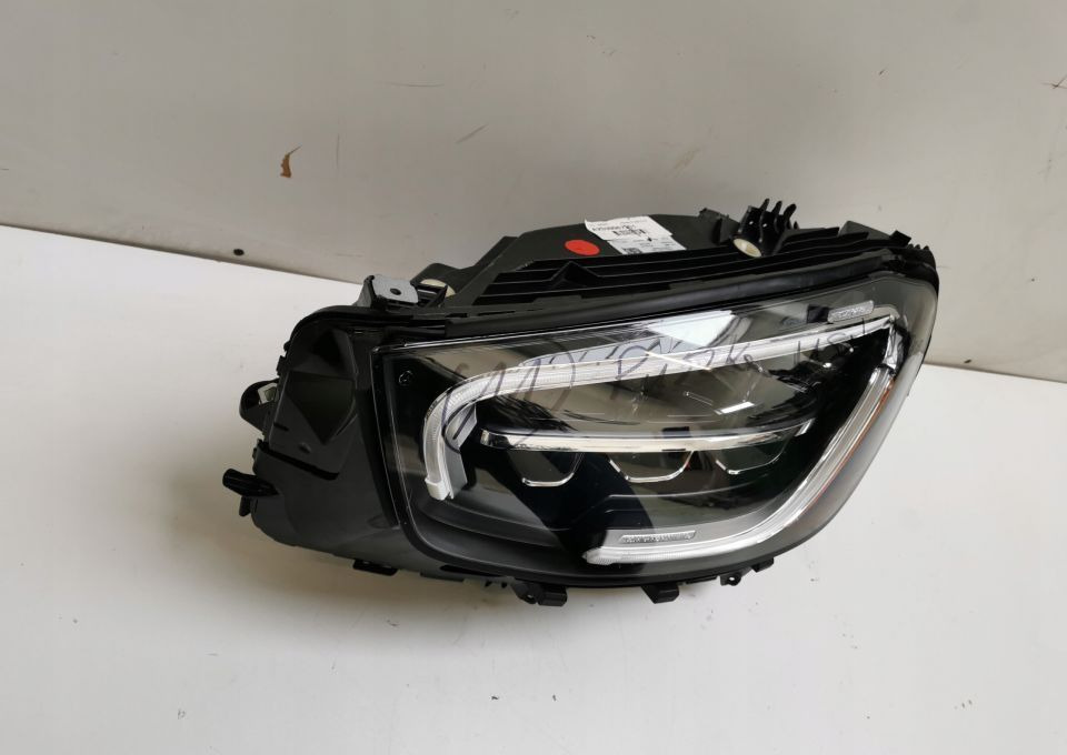 LAMPA MERCEDES GLC A2539067301 LIFT LEWA - Fényszóró: 2 kép. LAMPA MERCEDES GLC A2539067301 LIFT LEWA - Fényszóró: 2 kép.