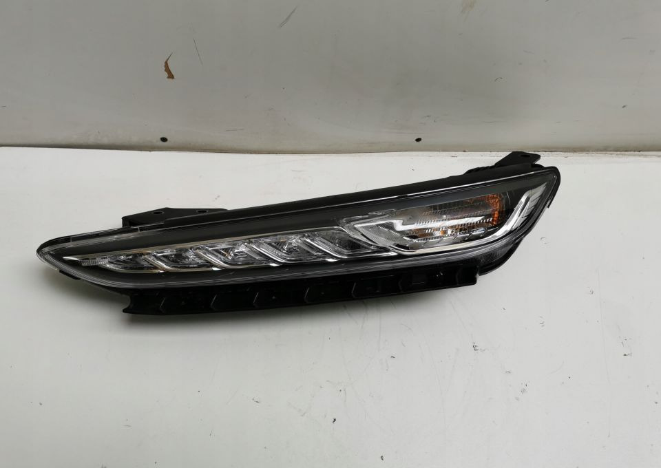 LAMPA PRZÓD HYUNDAI KONA LED GÓRNA LEWA DO1 L1FFS - Fényszóró: 1 kép. LAMPA PRZÓD HYUNDAI KONA LED GÓRNA LEWA DO1 L1FFS - Fényszóró: 1 kép.