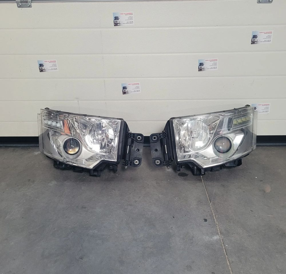 LAMPA XENON RENAULT RANGE T PRAWA LEWA - Lámpá/ Világítás - Teherautó: 1 kép. LAMPA XENON RENAULT RANGE T PRAWA LEWA - Lámpá/ Világítás - Teherautó: 1 kép.