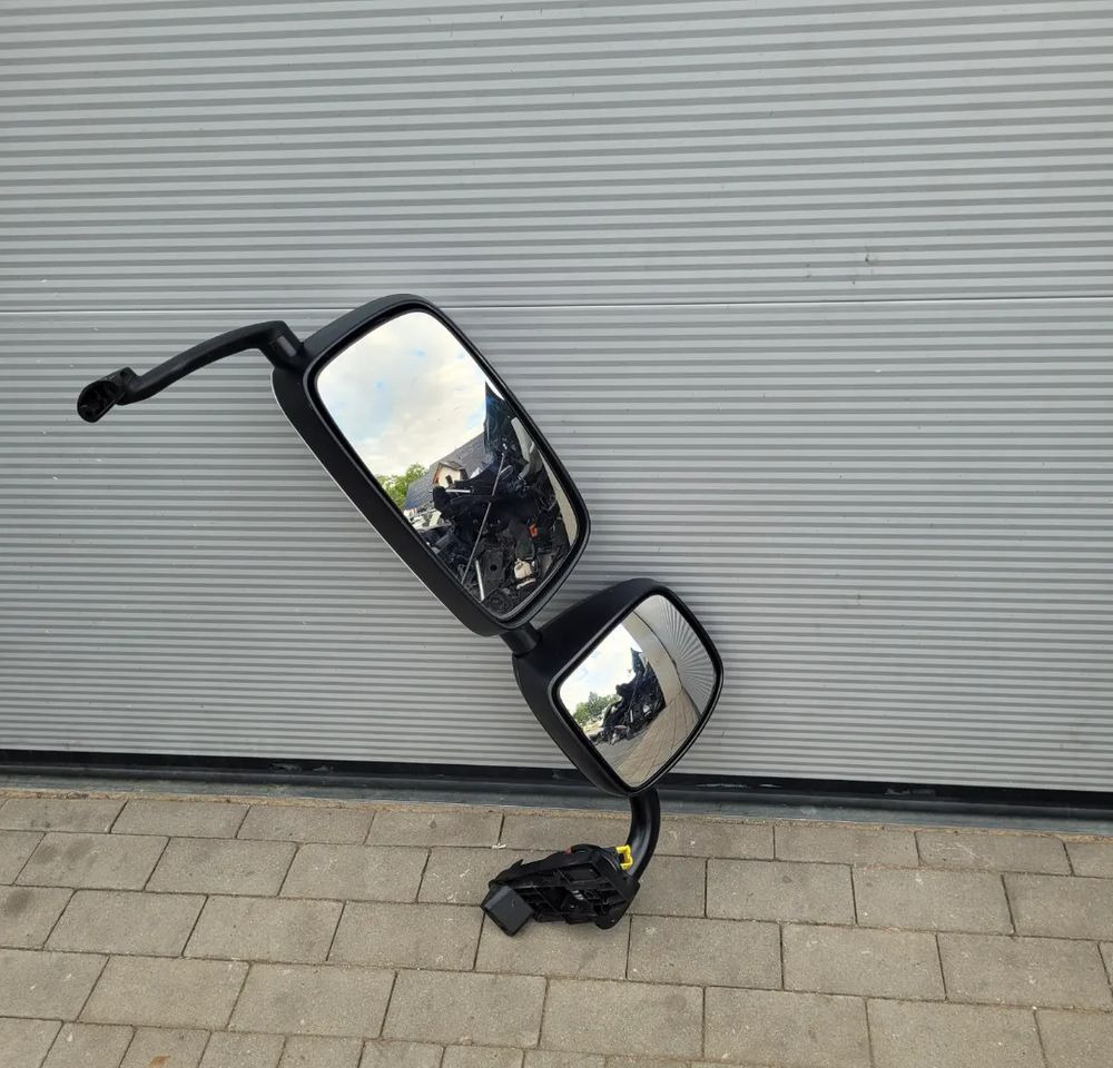 LUSTERKO DAF XF 106 PRAWE ORYGINAL - Visszapillantó tükör - Teherautó: 1 kép. LUSTERKO DAF XF 106 PRAWE ORYGINAL - Visszapillantó tükör - Teherautó: 1 kép.