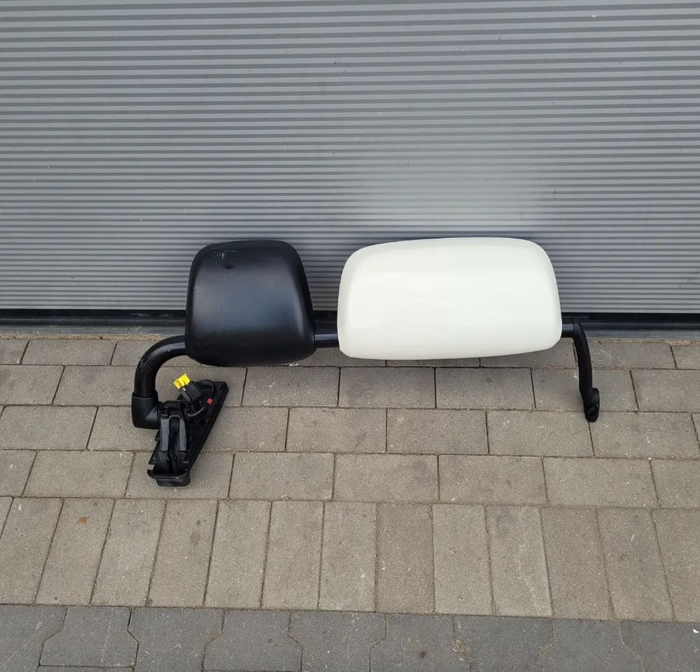 LUSTERKO DAF XF 106 PRAWE ORYGINAL - Visszapillantó tükör - Teherautó: 2 kép. LUSTERKO DAF XF 106 PRAWE ORYGINAL - Visszapillantó tükör - Teherautó: 2 kép.