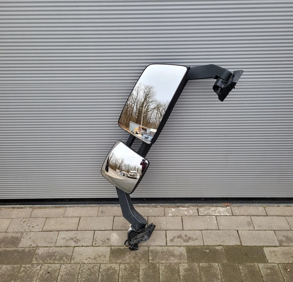 LUSTERKO LEWE VOLVO FH4 ORYGINAŁ CHWALIM116 - Visszapillantó tükör - Teherautó: 1 kép. LUSTERKO LEWE VOLVO FH4 ORYGINAŁ CHWALIM116 - Visszapillantó tükör - Teherautó: 1 kép.