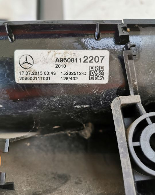 LUSTERKO MERCEDES ANTOS AROX MP4 ORYGINAŁ LH. - Visszapillantó tükör: 3 kép. LUSTERKO MERCEDES ANTOS AROX MP4 ORYGINAŁ LH. - Visszapillantó tükör: 3 kép.