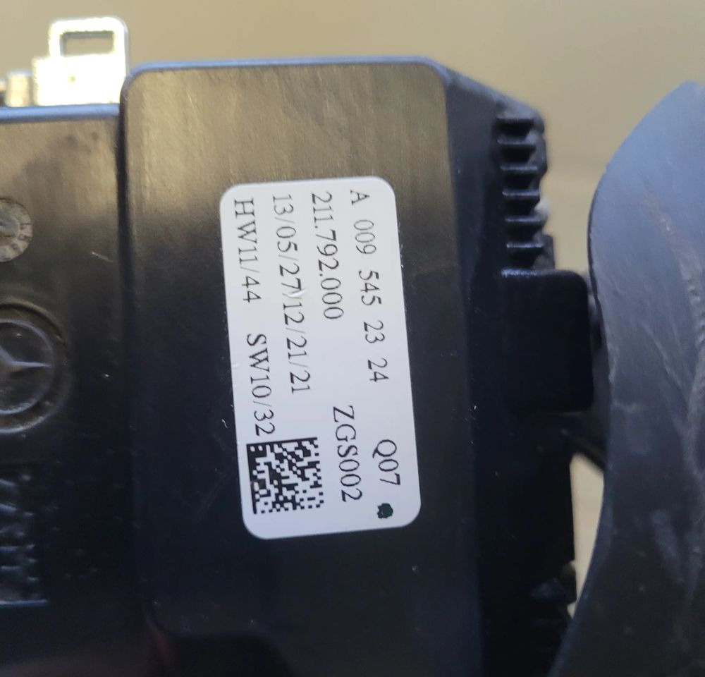 MANETKA ZMIANY BIEGÓW MERCEDES ACTROS A0095452324 CHWALIM116 - Sebességváltó kar - Teherautó: 2 kép. MANETKA ZMIANY BIEGÓW MERCEDES ACTROS A0095452324 CHWALIM116 - Sebességváltó kar - Teherautó: 2 kép.