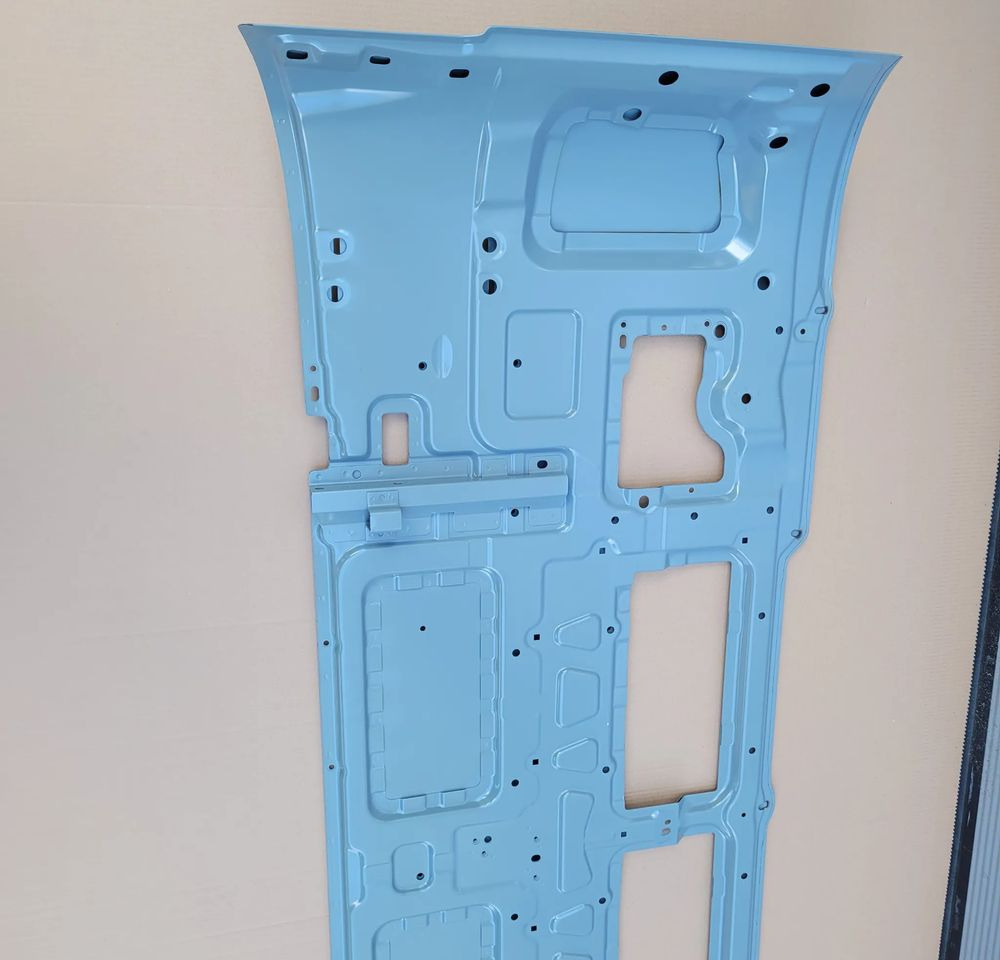 MASKA ATRAPA VOLVO FH4 NOWY ORYGINAŁ CHWALIM116 - Motorháztető - Teherautó: 4 kép. MASKA ATRAPA VOLVO FH4 NOWY ORYGINAŁ CHWALIM116 - Motorháztető - Teherautó: 4 kép.