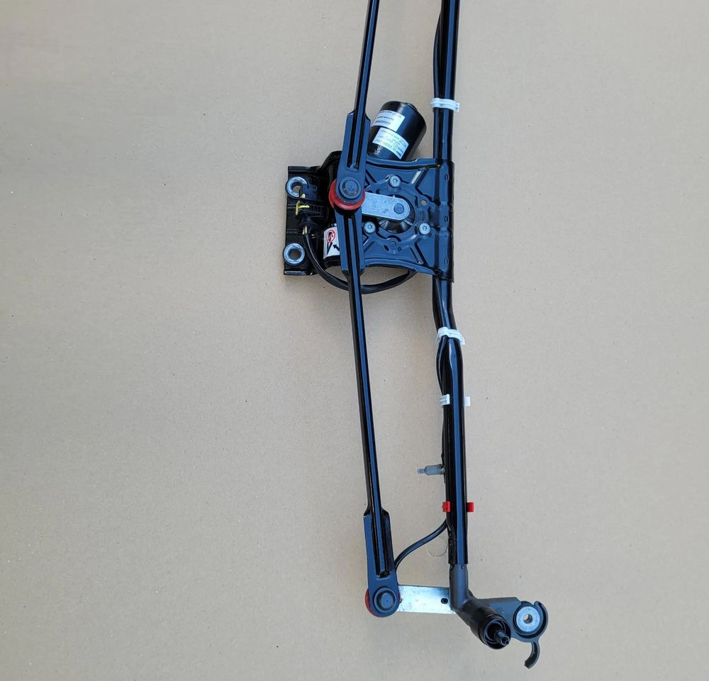 MECHANIZM WYCIERACZEK VOLVO FH4 FH5 78546711 CHWALIM116 - Ablaktörlő - Teherautó: 3 kép. MECHANIZM WYCIERACZEK VOLVO FH4 FH5 78546711 CHWALIM116 - Ablaktörlő - Teherautó: 3 kép.