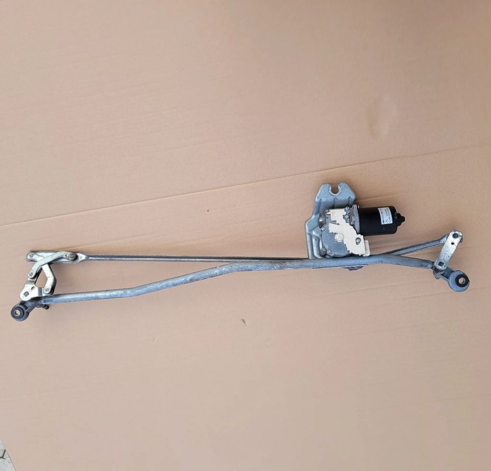 MECHANIZM WYCIETACZEK MERCEDES ATEGO 3 A9738200181 - Ablaktörlő - Teherautó: 2 kép. MECHANIZM WYCIETACZEK MERCEDES ATEGO 3 A9738200181 - Ablaktörlő - Teherautó: 2 kép.