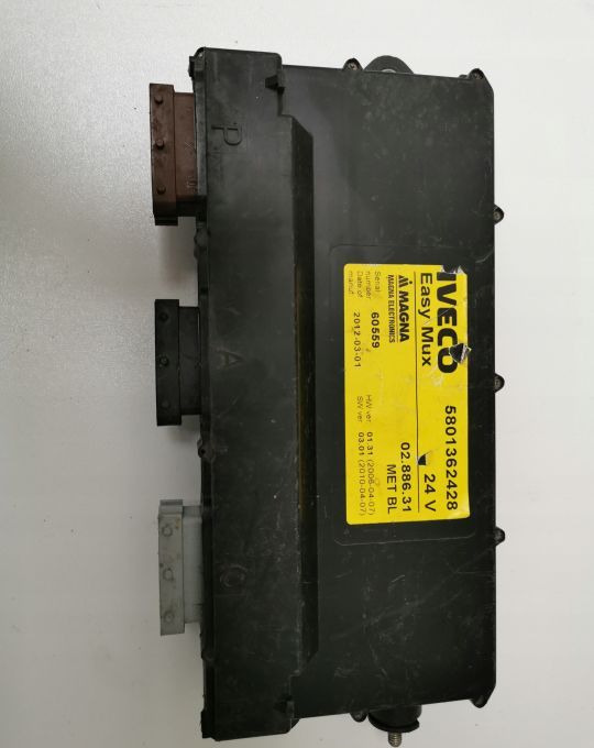 Moduł komputer EASY MUX IVECO 580 136 24 28 - ECU - Teherautó: 1 kép. Moduł komputer EASY MUX IVECO 580 136 24 28 - ECU - Teherautó: 1 kép.