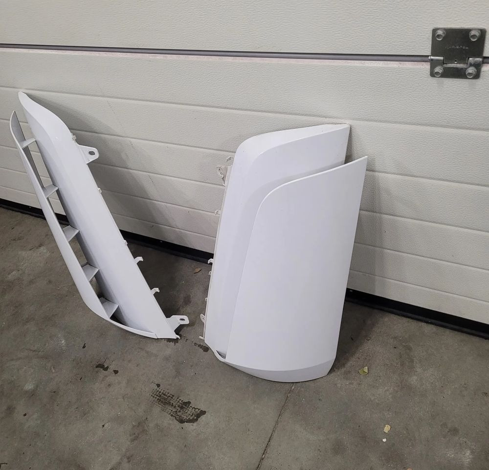 POLIK OWIEWKA MERCEDES ACTROS MP4 MP5 ORYGINAŁ RH/LH - Karosszéria és külső - Teherautó: 2 kép. POLIK OWIEWKA MERCEDES ACTROS MP4 MP5 ORYGINAŁ RH/LH - Karosszéria és külső - Teherautó: 2 kép.