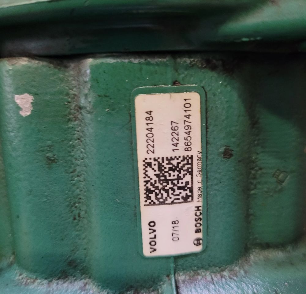 POMPA WSPOMAGANIA VOLVO FH4 OM 22204184 CHWALIM116 - Szervószivattyú - Teherautó: 3 kép. POMPA WSPOMAGANIA VOLVO FH4 OM 22204184 CHWALIM116 - Szervószivattyú - Teherautó: 3 kép.