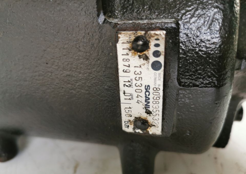 PRZEKŁADNIA KIEROWNICZA SCANIA R 1353044 - Kormánymű - Teherautó: 3 kép. PRZEKŁADNIA KIEROWNICZA SCANIA R 1353044 - Kormánymű - Teherautó: 3 kép.