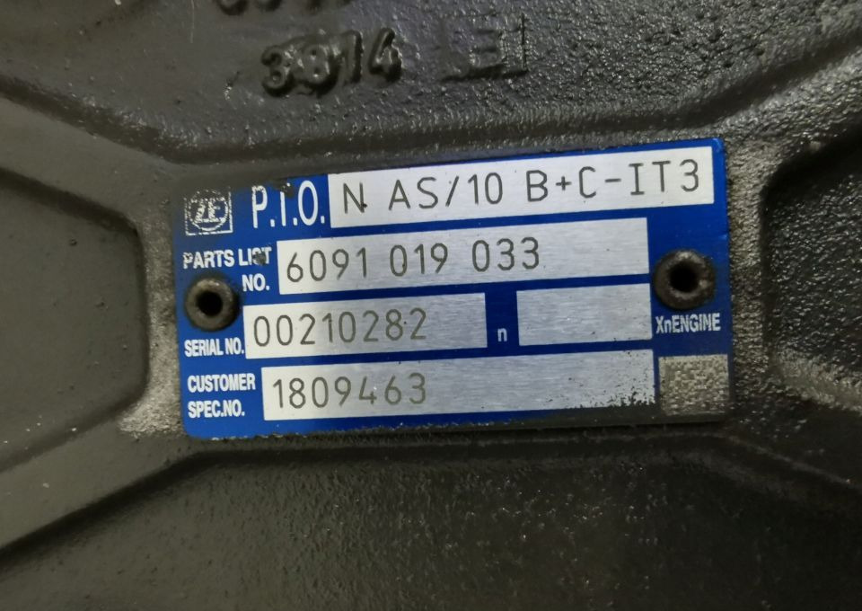 PRZYSTAWKA SKRZYNI BIEGÓW ZF PTO N AS/10 B+C - IT3 - Sebességváltó és alkatrészek - Teherautó: 4 kép. PRZYSTAWKA SKRZYNI BIEGÓW ZF PTO N AS/10 B+C - IT3 - Sebességváltó és alkatrészek - Teherautó: 4 kép.