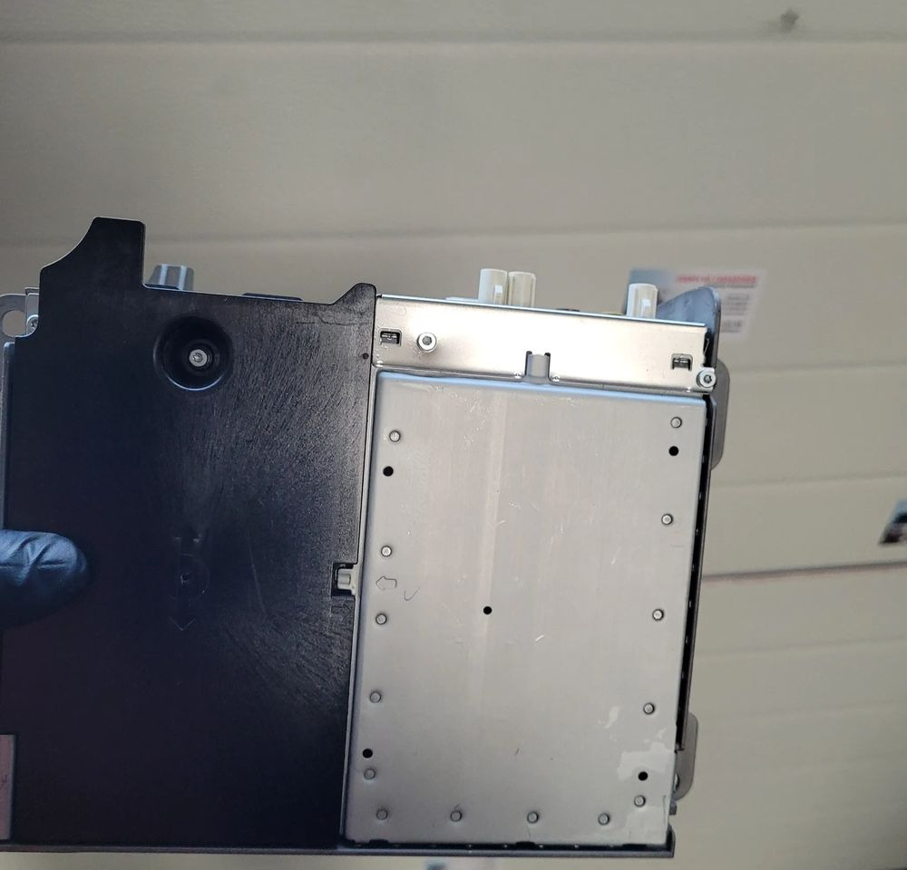 STEROWNIK KOMPUTER MERCEDES A2479007514 - ECU - Teherautó: 2 kép. STEROWNIK KOMPUTER MERCEDES A2479007514 - ECU - Teherautó: 2 kép.