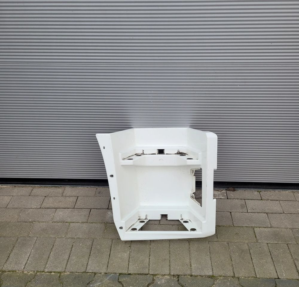 STOPNICA RENAULT RANGE T GAMA RH ORYGINAŁ 50145376 CHWALIM116 - Karosszéria és külső - Teherautó: 1 kép. STOPNICA RENAULT RANGE T GAMA RH ORYGINAŁ 50145376 CHWALIM116 - Karosszéria és külső - Teherautó: 1 kép.