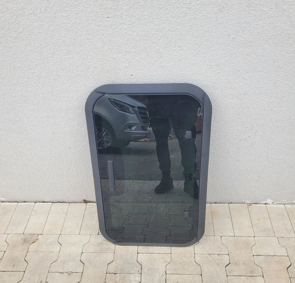 SZYBERDACH DAF XF 105 106 - Karosszéria és külső - Teherautó: 1 kép. SZYBERDACH DAF XF 105 106 - Karosszéria és külső - Teherautó: 1 kép.