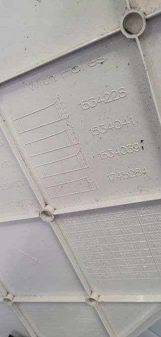 Spojler OWIEWKA SCANIA R 1534039 LEWA NOWY ORYG - Légterelő - Teherautó: 3 kép. Spojler OWIEWKA SCANIA R 1534039 LEWA NOWY ORYG - Légterelő - Teherautó: 3 kép.