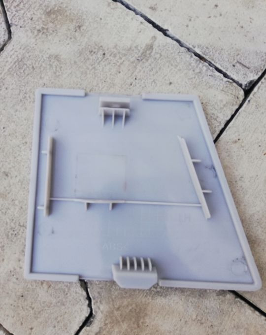 ZAŚLEPKA ZDERZAKA IVECO EUROCARGO WYSOKI ZDERZAK - Lökhárító - Teherautó: 2 kép. ZAŚLEPKA ZDERZAKA IVECO EUROCARGO WYSOKI ZDERZAK - Lökhárító - Teherautó: 2 kép.