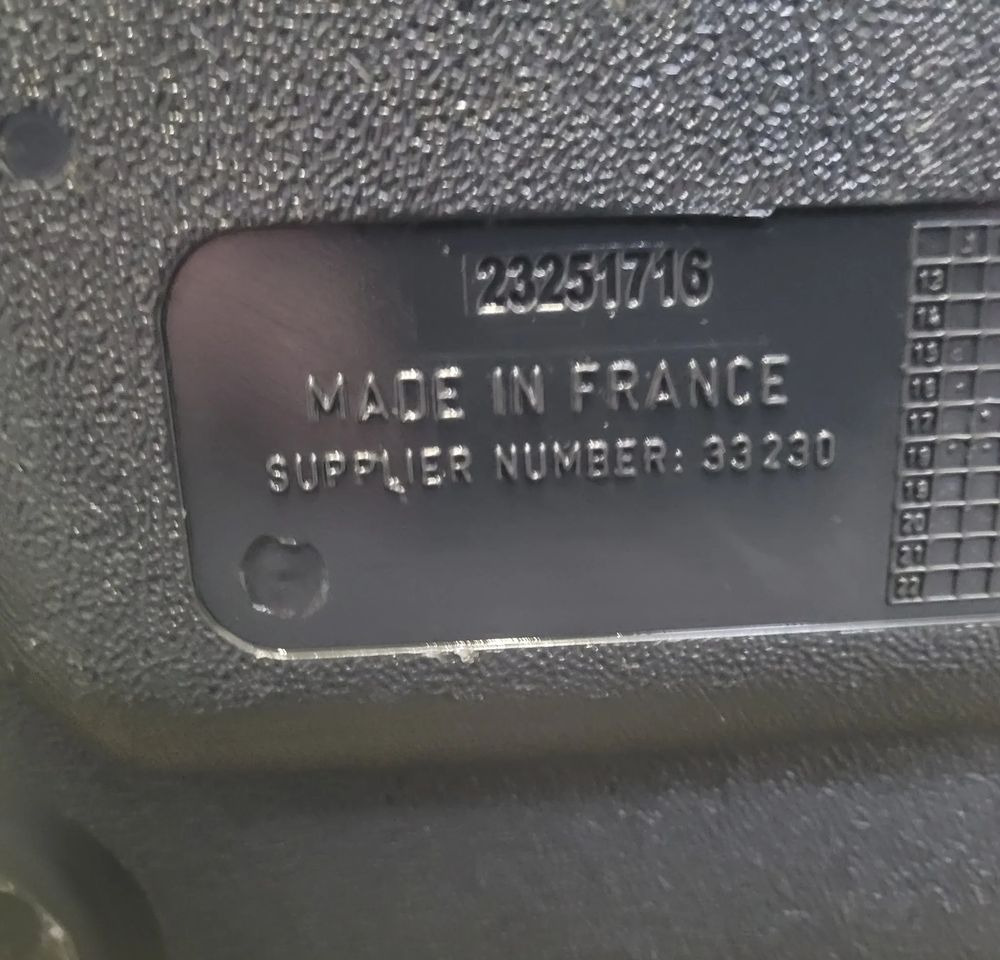 ZBIORNIK AD BULE VOLVO FH4 LOW DECK OM 23251717 CHWALIM116 - AdBlue tartály - Teherautó: 3 kép. ZBIORNIK AD BULE VOLVO FH4 LOW DECK OM 23251717 CHWALIM116 - AdBlue tartály - Teherautó: 3 kép.