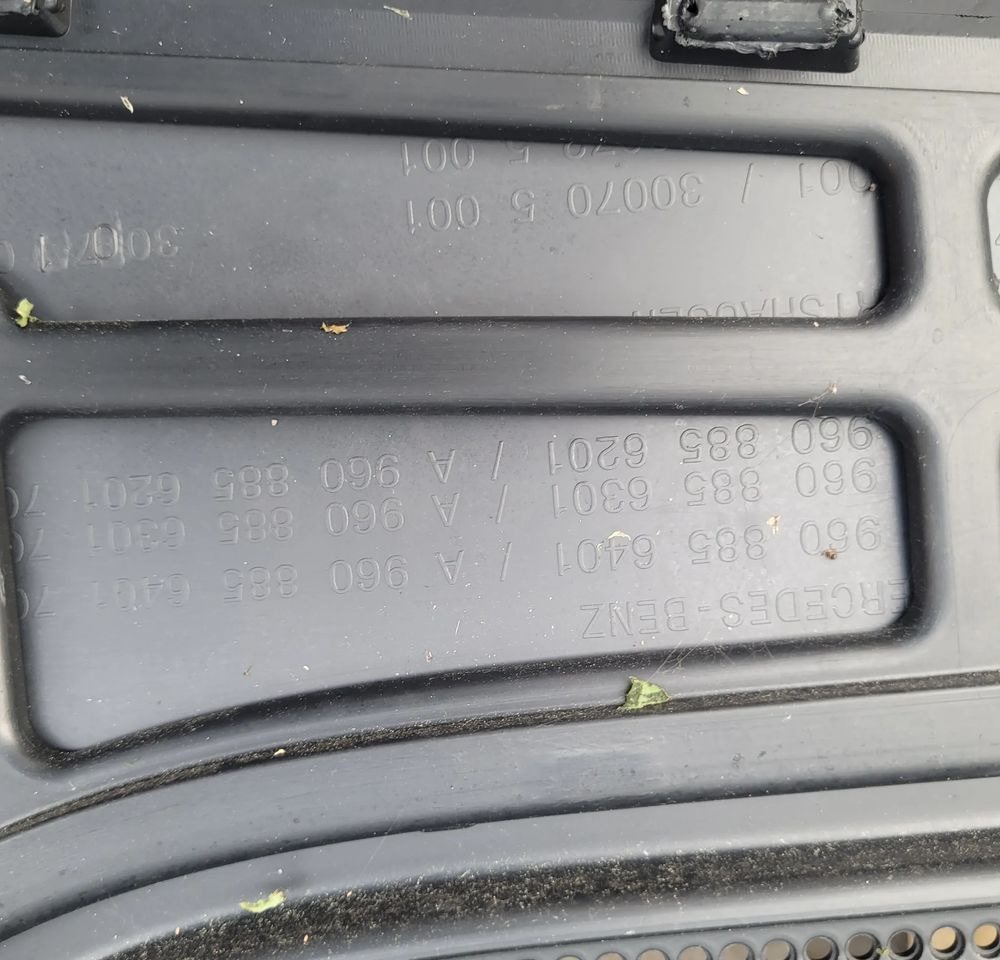 ZDERZAK MERCDESES ACTROS MP4 MP5 ORYGINAŁ CHWALIM116 - Lökhárító - Teherautó: 5 kép. ZDERZAK MERCDESES ACTROS MP4 MP5 ORYGINAŁ CHWALIM116 - Lökhárító - Teherautó: 5 kép.