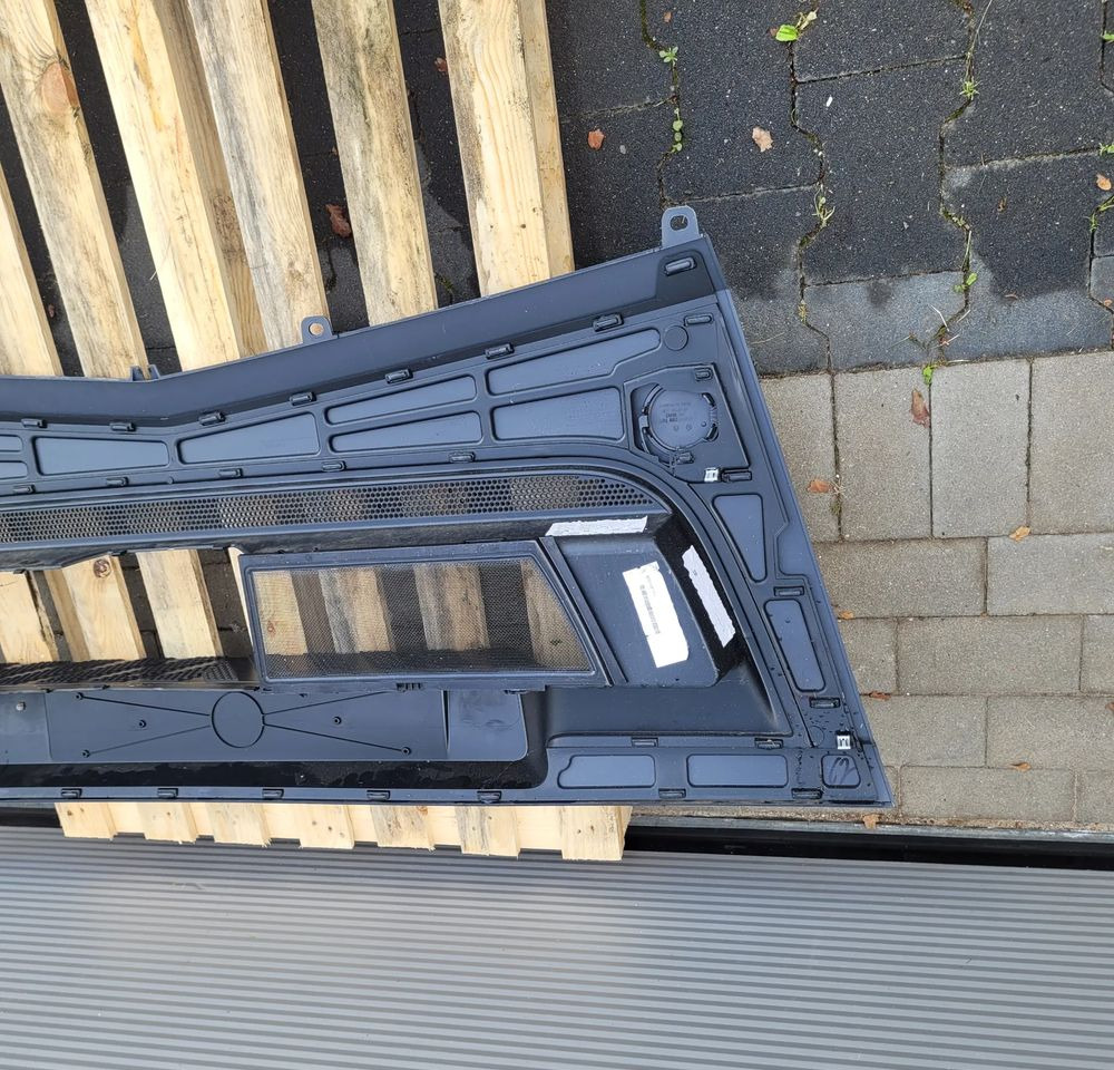 ZDERZAK MERCDESES ACTROS MP4 MP5 ORYGINAŁ CHWALIM116 - Lökhárító - Teherautó: 4 kép. ZDERZAK MERCDESES ACTROS MP4 MP5 ORYGINAŁ CHWALIM116 - Lökhárító - Teherautó: 4 kép.