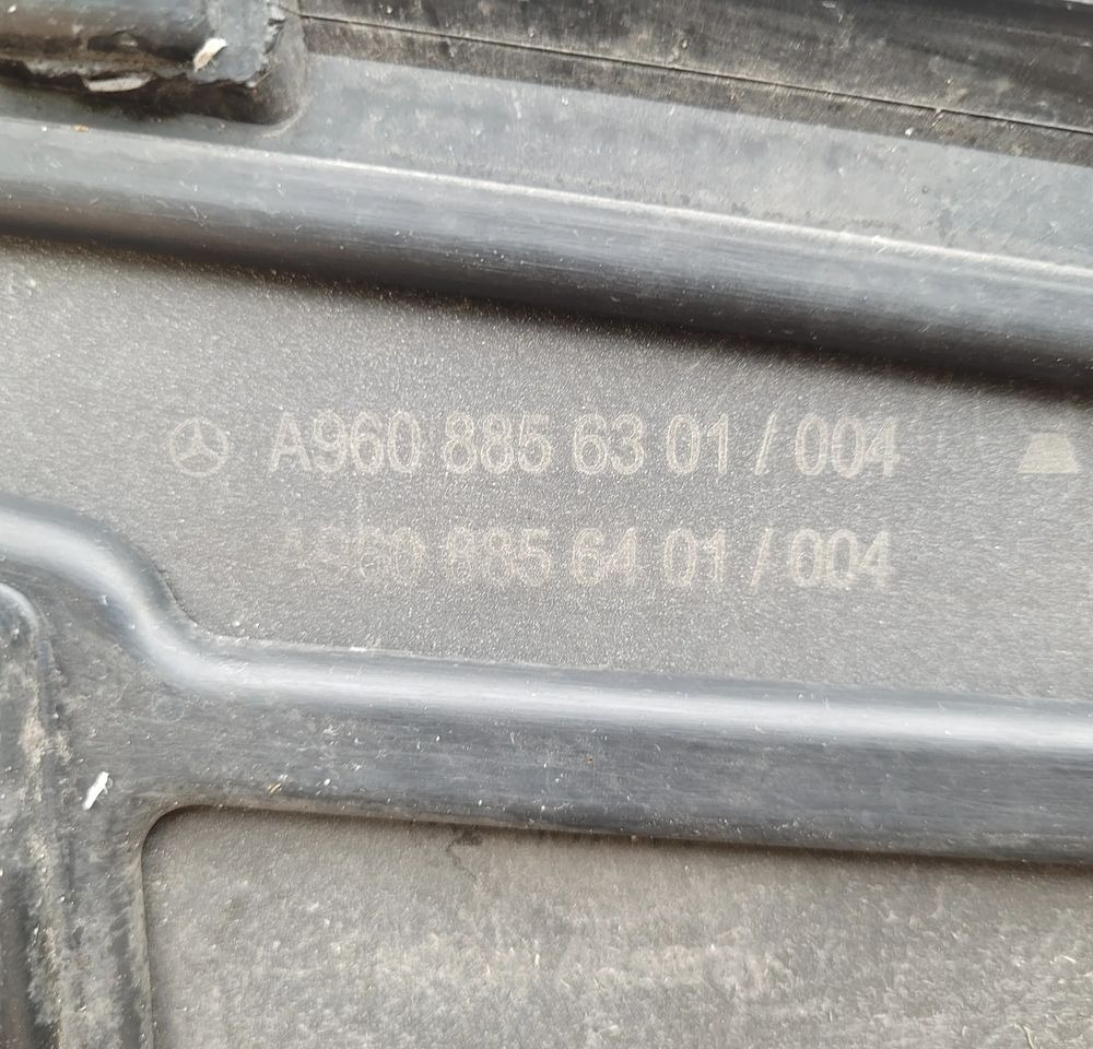 ZDERZAK MERCEDES ACTROS MP4 MP5 ORYGINAŁ A9608856301 CHWALIM116 - Lökhárító - Teherautó: 5 kép. ZDERZAK MERCEDES ACTROS MP4 MP5 ORYGINAŁ A9608856301 CHWALIM116 - Lökhárító - Teherautó: 5 kép.