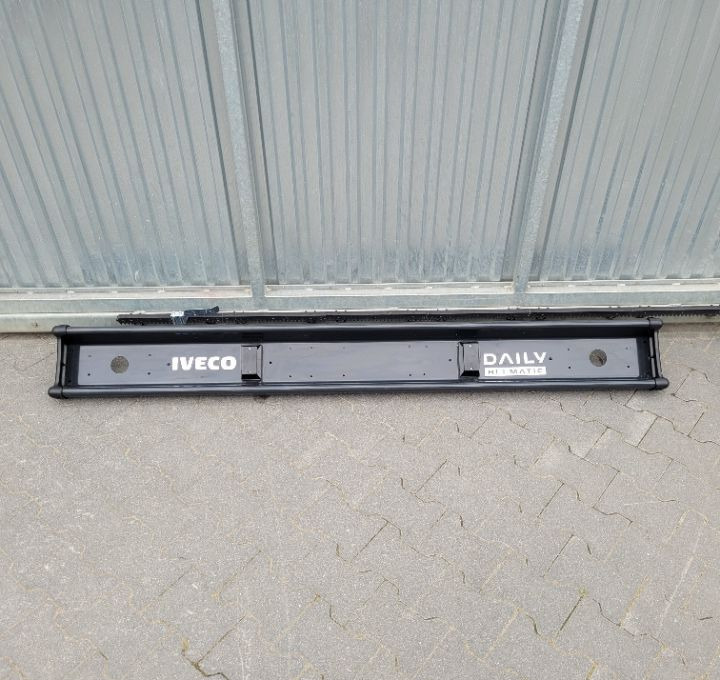 ZDERZAK TYL BELKA IVECO DAILY NM. ORYGINAL 500356844kb - Lökhárító - Teherautó: 1 kép. ZDERZAK TYL BELKA IVECO DAILY NM. ORYGINAL 500356844kb - Lökhárító - Teherautó: 1 kép.