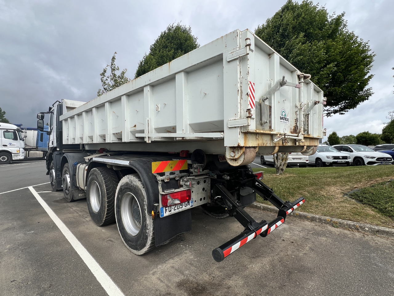 Iveco 8x4 bras Dalby - Horgos rakodó teherautó: 3 kép. Iveco 8x4 bras Dalby - Horgos rakodó teherautó: 3 kép.
