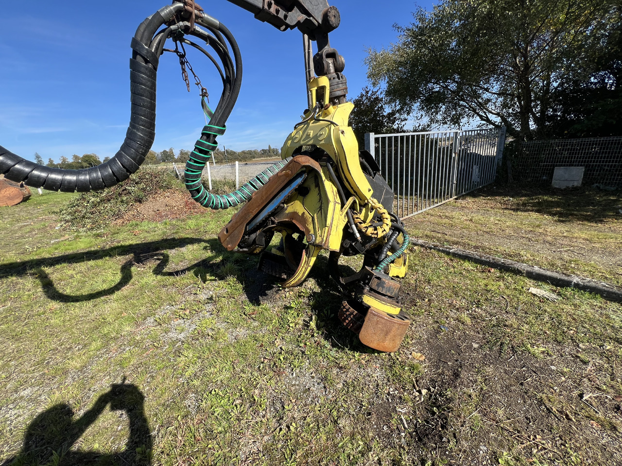 JOHN DEERE 1270E - Fakitermelő gép: 5 kép. JOHN DEERE 1270E - Fakitermelő gép: 5 kép.