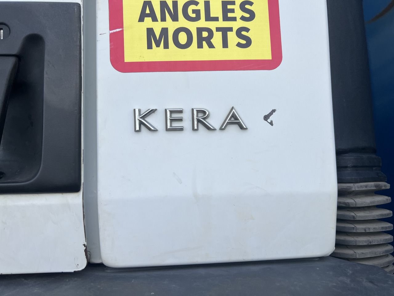 Renault kerax - Darus autó: 4 kép. Renault kerax - Darus autó: 4 kép.