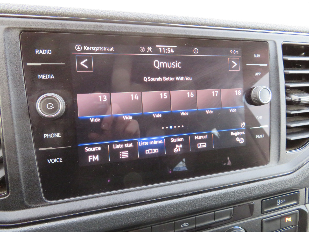 Furgon, Duplakabinos kisteherautó : 13 kép. Furgon, Duplakabinos kisteherautó : 13 kép.