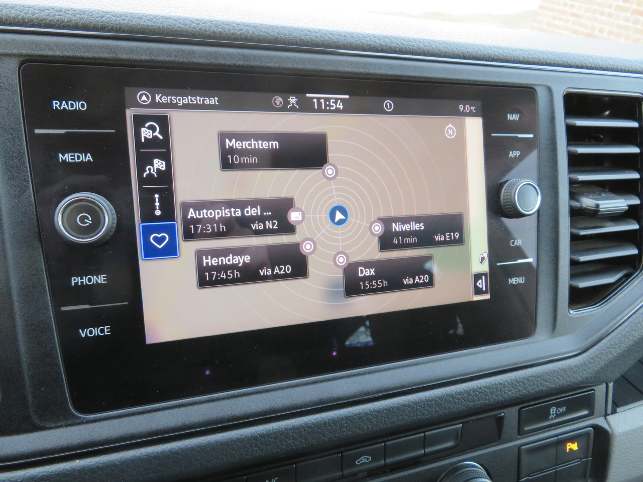 Furgon, Duplakabinos kisteherautó : 14 kép. Furgon, Duplakabinos kisteherautó : 14 kép.