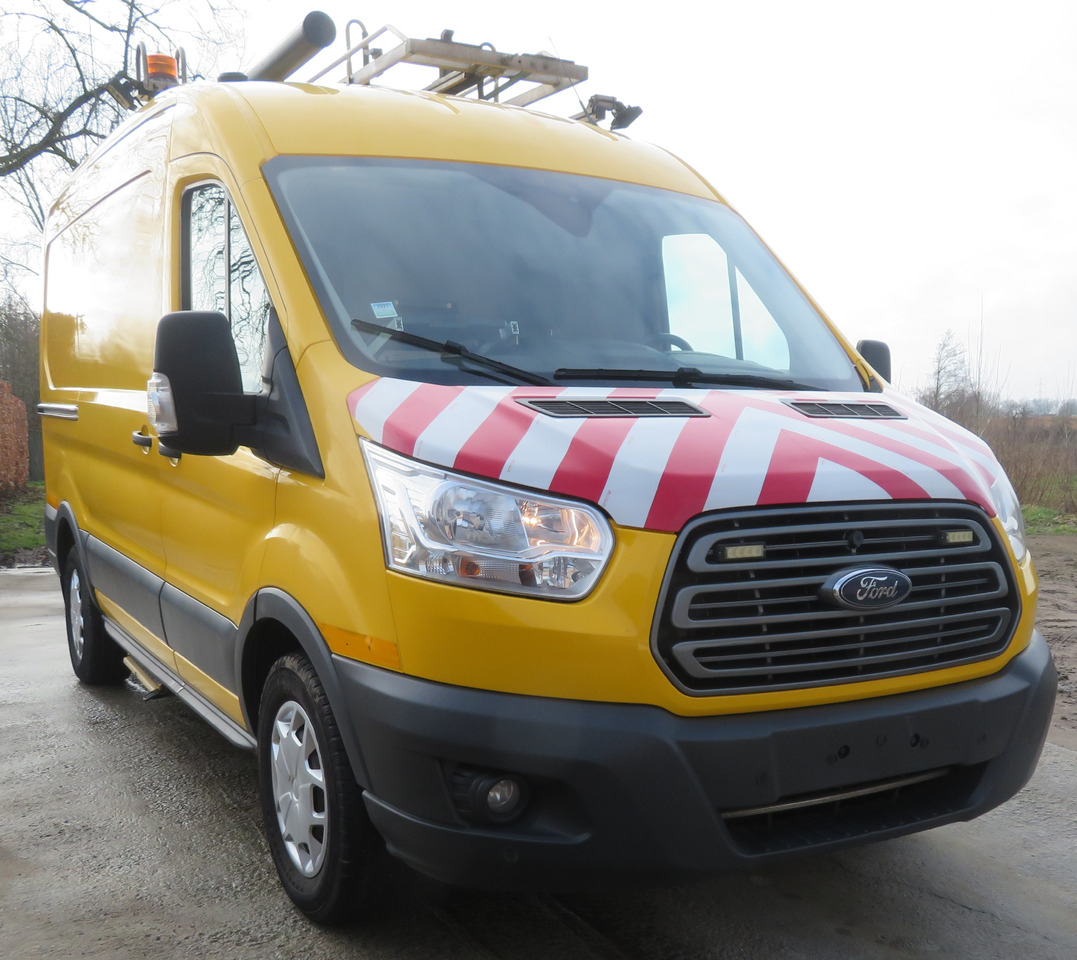 Ford Transit 2.0tdci - L2H2 Ingericht - Furgon: 1 kép. Ford Transit 2.0tdci - L2H2 Ingericht - Furgon: 1 kép.