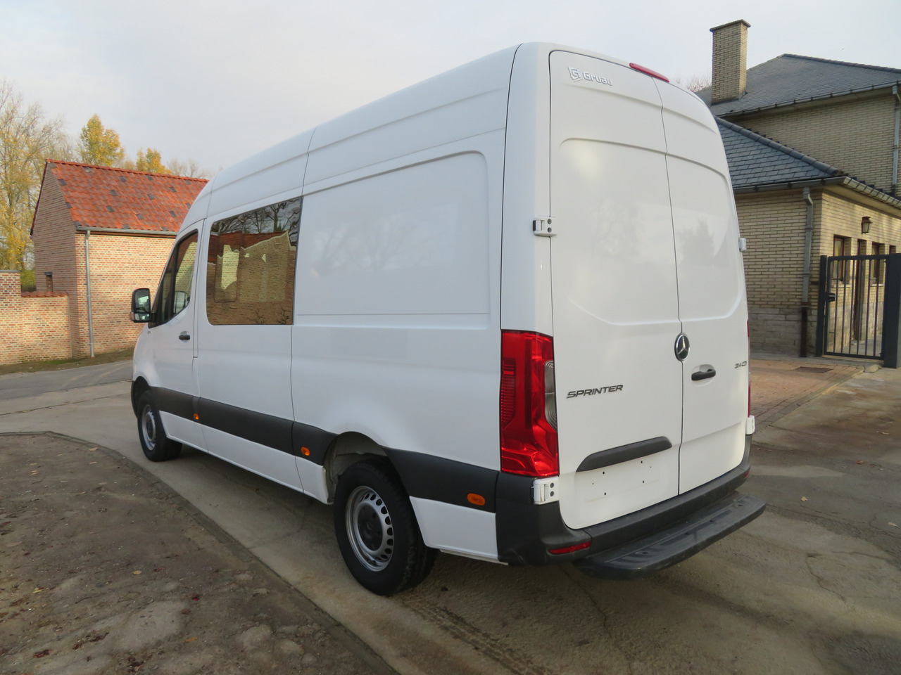 Mercedes-Benz Sprinter 314cdi - Furgon, Duplakabinos kisteherautó: 5 kép. Mercedes-Benz Sprinter 314cdi - Furgon, Duplakabinos kisteherautó: 5 kép.