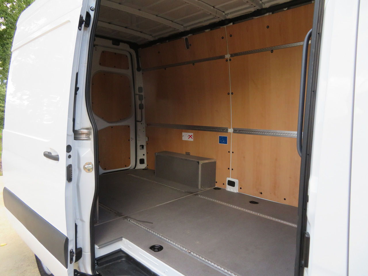 Mercedes-Benz Sprinter 317cdi - A2H2 lízing Mercedes-Benz Sprinter 317cdi - A2H2: 9 kép.