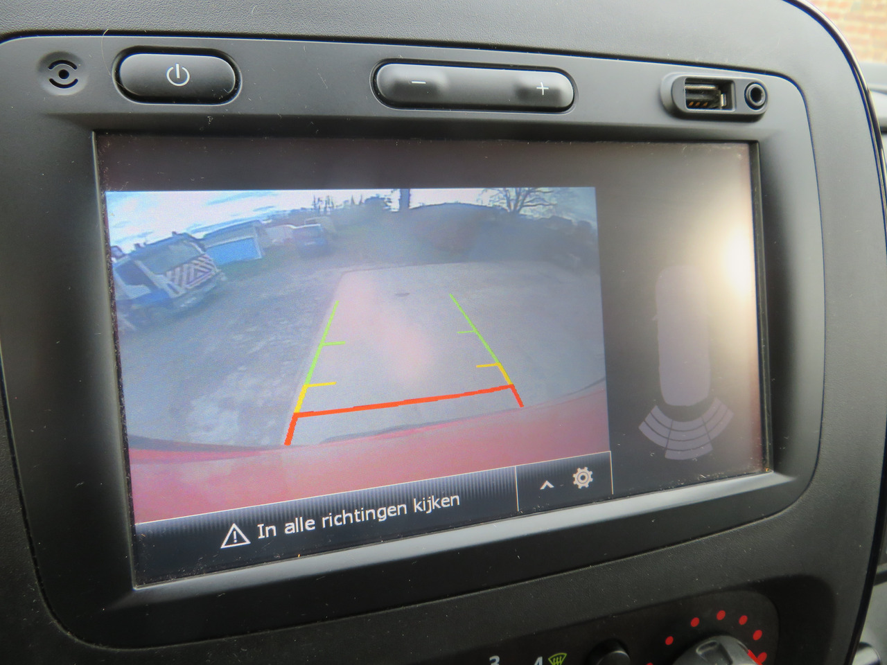 Kis furgon Opel Vivaro 1.6CDTI BI-Turbo - L1H1: 14 kép.