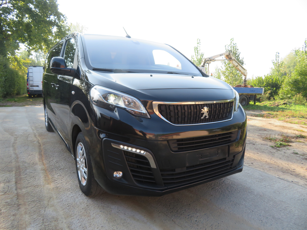 Peugeot Expert 2.0 BlueHDi - L3 - Automaat - Furgon: 1 kép. Peugeot Expert 2.0 BlueHDi - L3 - Automaat - Furgon: 1 kép.