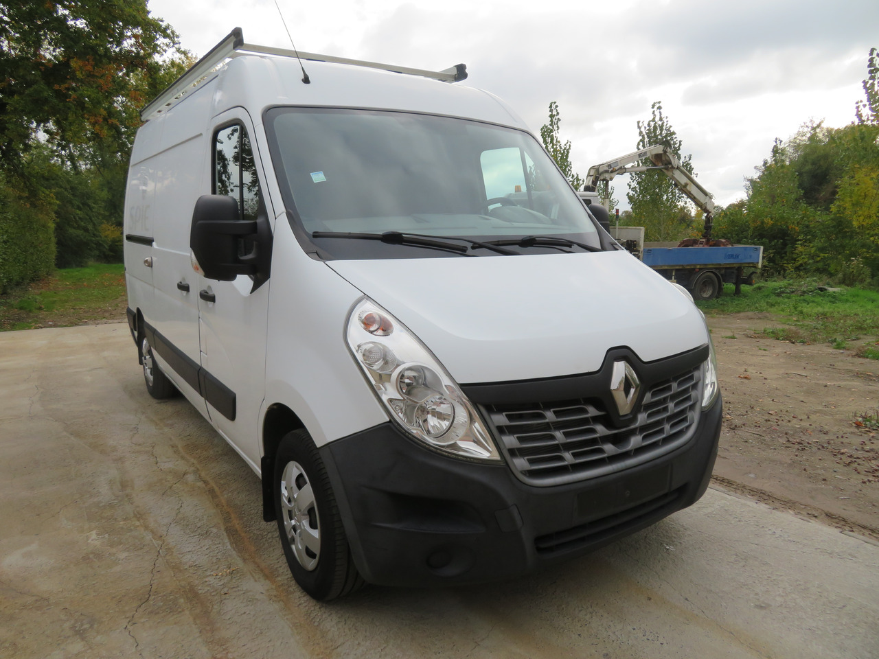 Renault Master 2.3dCi Grand Confort - L2H2 - Furgon: 1 kép. Renault Master 2.3dCi Grand Confort - L2H2 - Furgon: 1 kép.