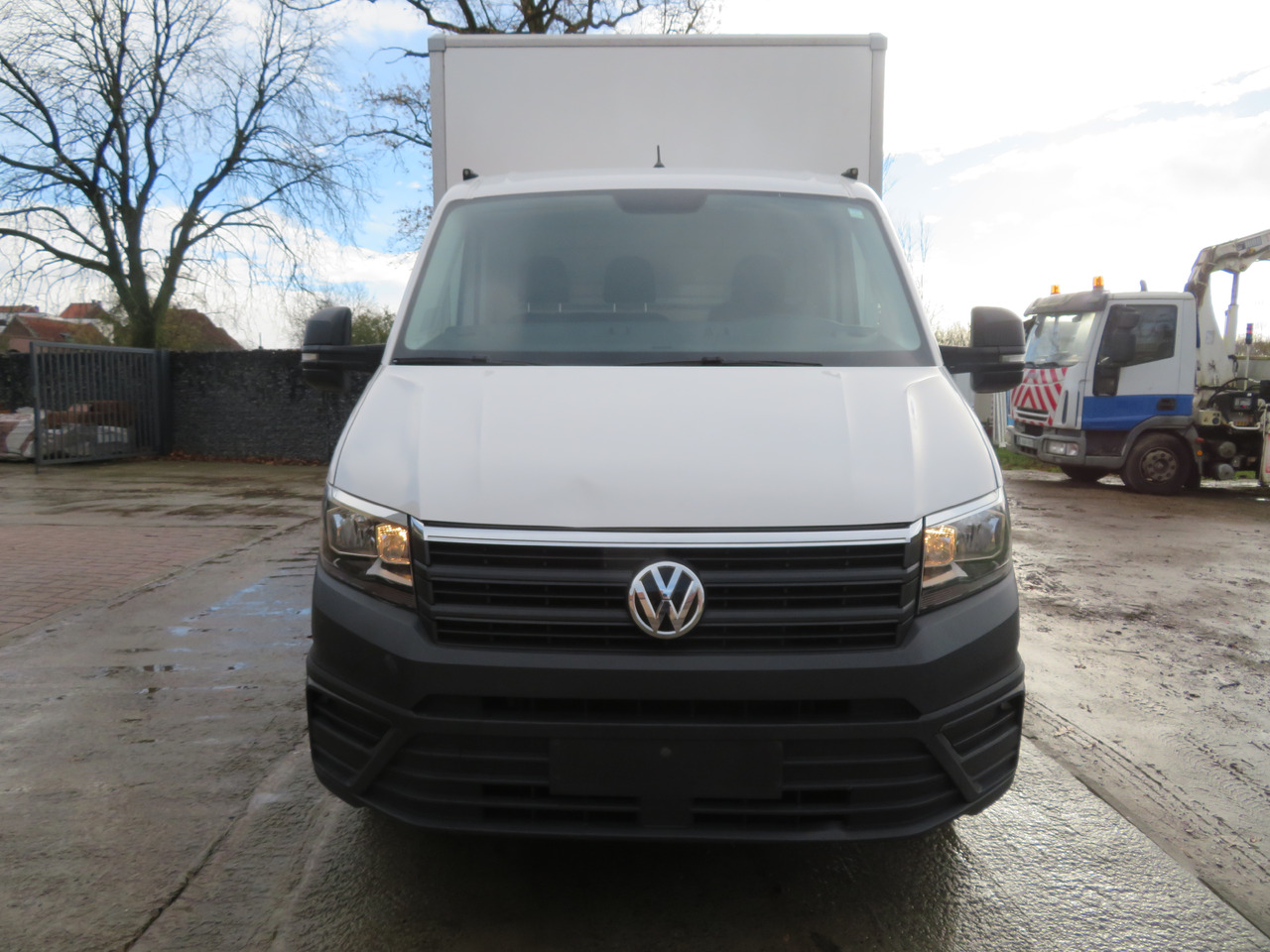 Volkswagen Crafter 2.0 CR TDi Bak Laadbrug L4 - Dobozos kisteherautó: 2 kép. Volkswagen Crafter 2.0 CR TDi Bak Laadbrug L4 - Dobozos kisteherautó: 2 kép.