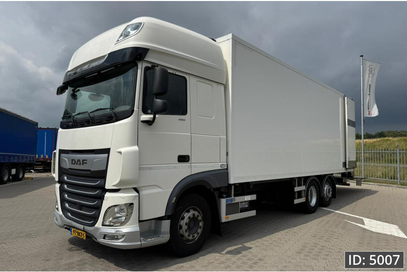 DAF XF 450 SSC, Euro 6, / Frigo box / Steering+Lift Axle - Hűtős teherautó: 1 kép. DAF XF 450 SSC, Euro 6, / Frigo box / Steering+Lift Axle - Hűtős teherautó: 1 kép.