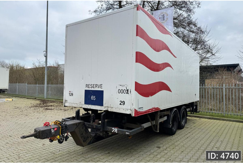 Jumbo TM 200 CE - Félpótkocsi dobozos: 1 kép. Jumbo TM 200 CE - Félpótkocsi dobozos: 1 kép.