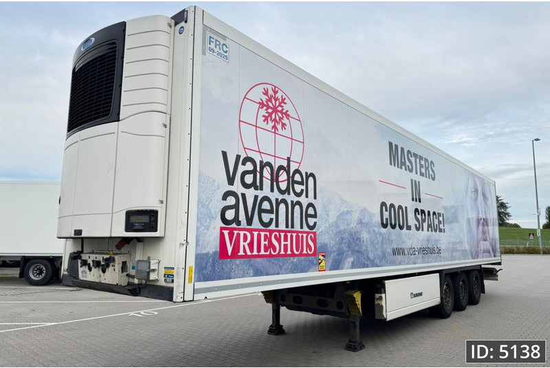 Krone SD / Disk brakes / Palletbox / Vector 1550 - Félpótkocsi hűtős: 1 kép. Krone SD / Disk brakes / Palletbox / Vector 1550 - Félpótkocsi hűtős: 1 kép.