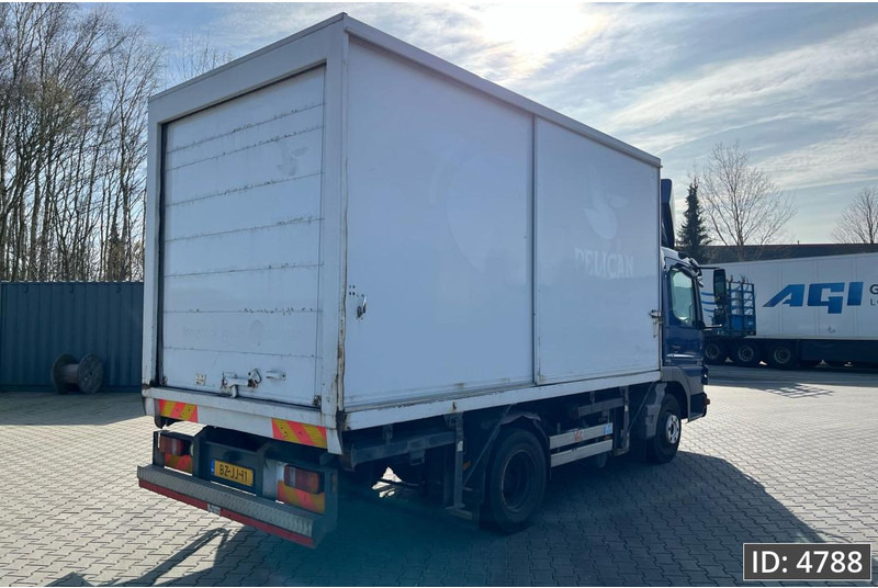 Mercedes-Benz Atego 816 Day Cab, Euro 5, BDF / EPS automatic / standklima / Hydraulic system - Cserefelépítményes teherautó: 3 kép. Mercedes-Benz Atego 816 Day Cab, Euro 5, BDF / EPS automatic / standklima / Hydraulic system - Cserefelépítményes teherautó: 3 kép.