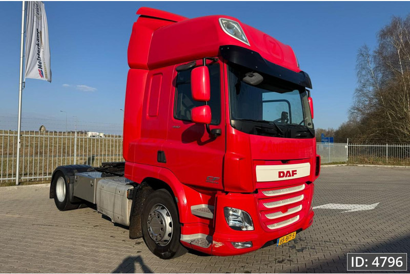 DAF CF 440 SC, Euro 6 - Nyergesvontató: 4 kép. DAF CF 440 SC, Euro 6 - Nyergesvontató: 4 kép.