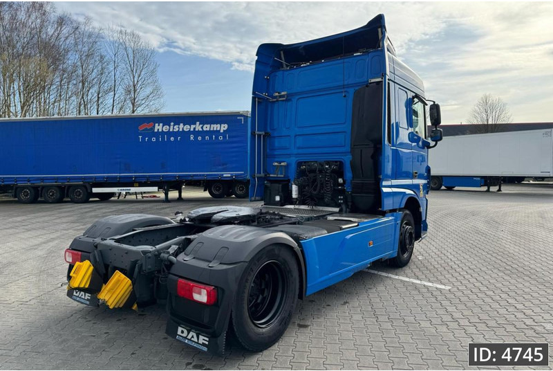 DAF XF 450 SC, Euro 6, / Fridge - Nyergesvontató: 3 kép. DAF XF 450 SC, Euro 6, / Fridge - Nyergesvontató: 3 kép.